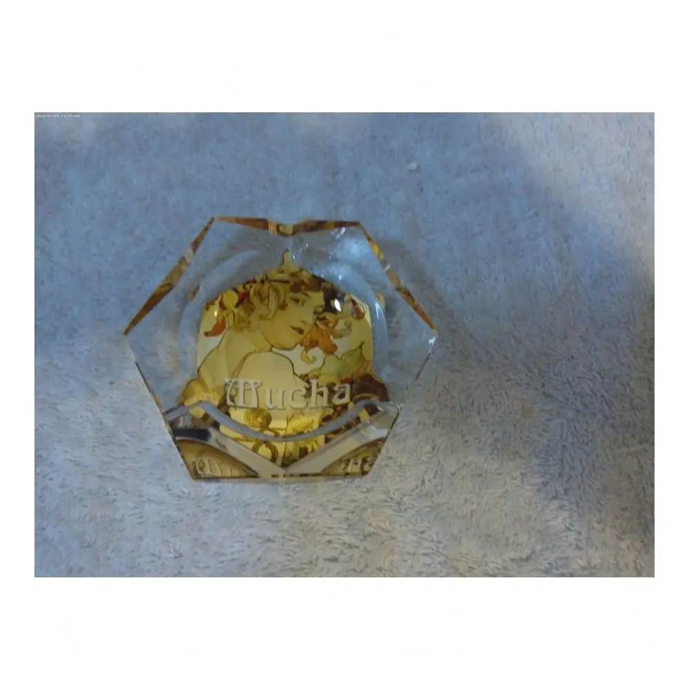 Small Ashtray 3.5and034 X 3and034 New In Box Boxes Show Shelf Wear
Small Ashtray 3.5and034 X 3and034 New In Box Boxes Show Shelf Wear