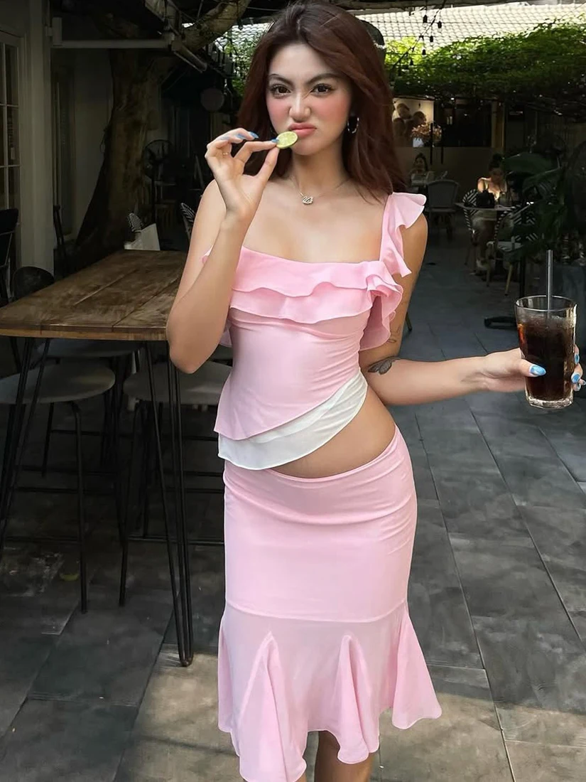 Sisjuly Sweet Girl Vibe Ruffle Hem Asymmetrical Slim Fit Halter Top And Skirt Set Women's Casual Spring Outfit
Sisjuly Sweet Girl Vibe Ruffle Hem Asymmetrical Slim Fit Halter Top And Skirt Set Women's Casual Spring Outfit