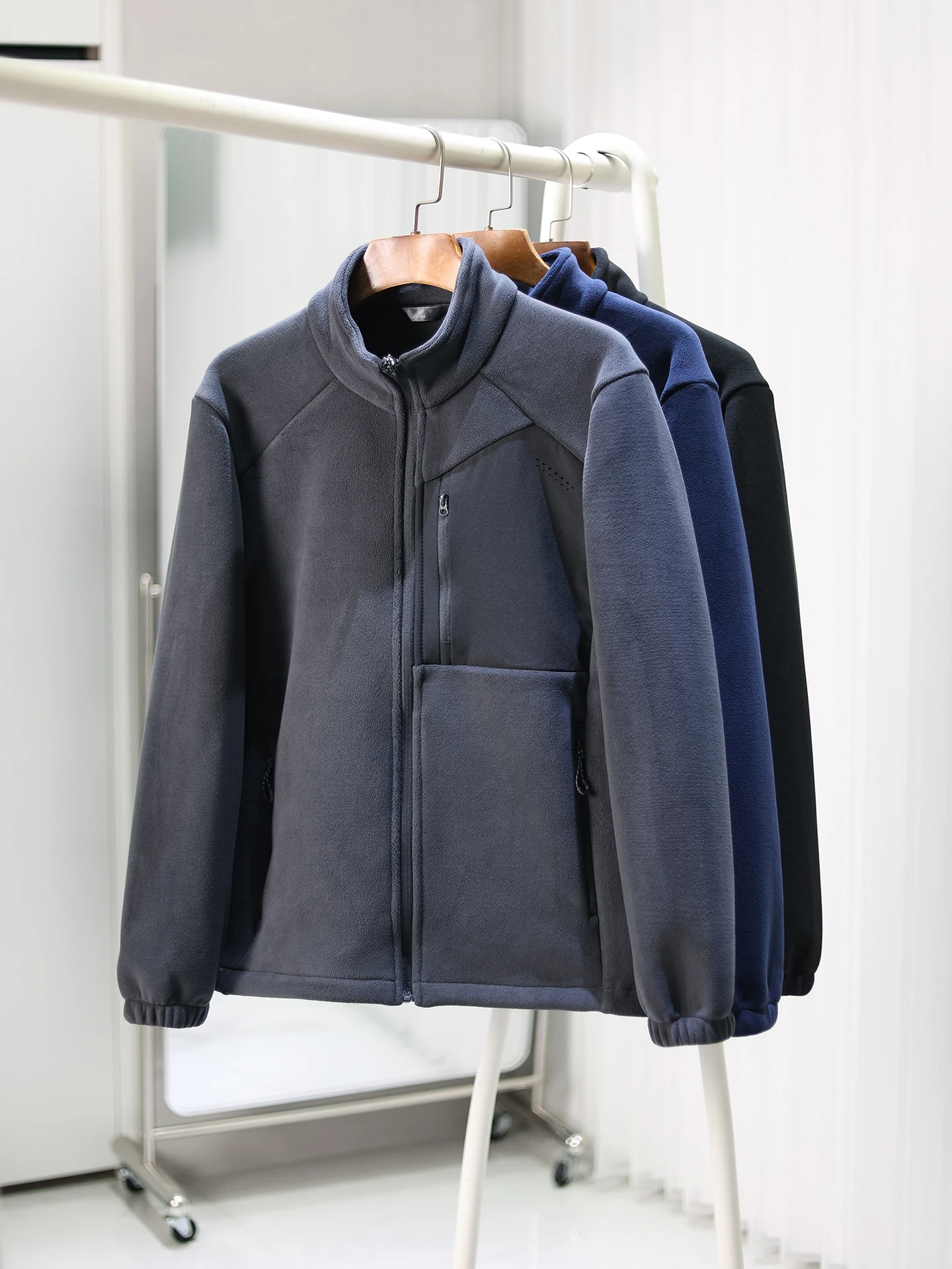 Double-Sided Fce Jaet Stand Collar Men's Warmth Retention Plu Outerwear Casual Sle Polyester Fiber Outdoor Coat
Double-Sided Fce Jaet Stand Collar Men's Warmth Retention Plu Outerwear Casual Sle Polyester Fiber Outdoor Coat