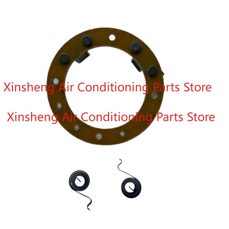 Suitable for forklift accessories 8FB15 steering motor carbon brush holder
Suitable for forklift accessories 8FB15 steering motor carbon brush holder
