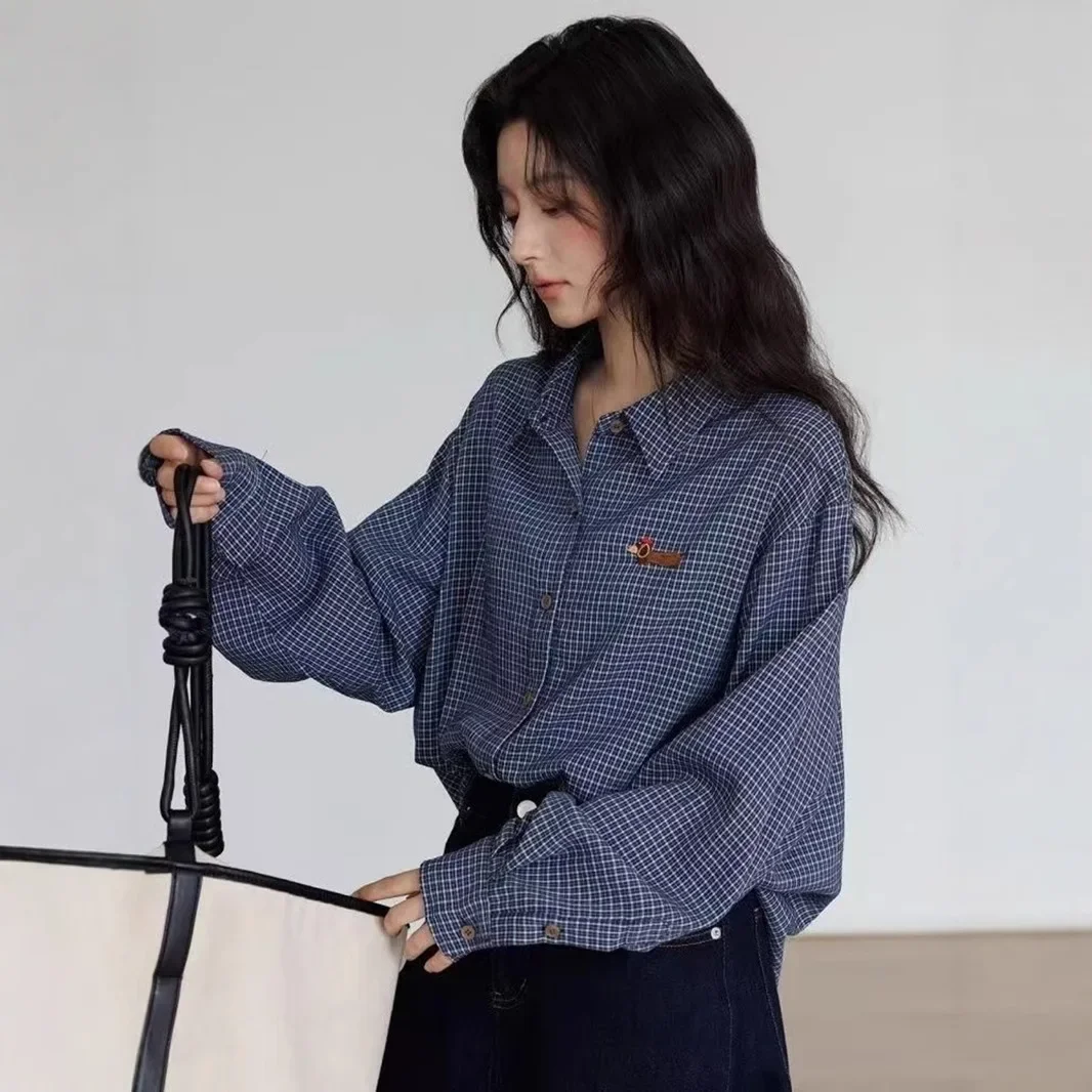 Ленивая клетчатая рубашка с вышивкой Puppy, женская весенне-осенняя корейская версия, свободная универсальная повседневная рубашка с длинными рукавами Tide
Ленивая клетчатая рубашка с вышивкой Puppy, женская весенне-осенняя корейская версия, свободная универсальная повседневная рубашка с длинными рукавами Tide