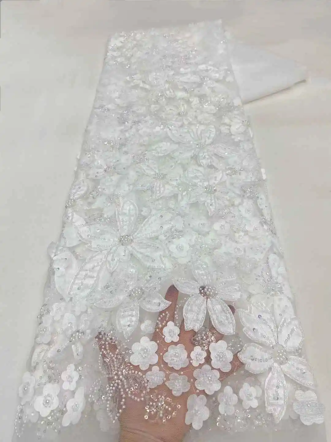 African Beaded Lace Net Fabric 5 Yards 2025 High Quality Nigerian Wedding Material Luxury Sequin Beads Fabric for Sewing
African Beaded Lace Net Fabric 5 Yards 2025 High Quality Nigerian Wedding Material Luxury Sequin Beads Fabric for Sewing