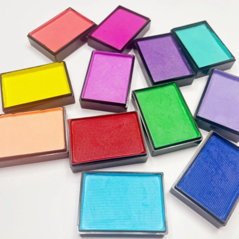 Professional Water Based Eyeliner 30g Face Painting Body Art Paint Party Holiday Makeup
Professional Water Based Eyeliner 30g Face Painting Body Art Paint Party Holiday Makeup