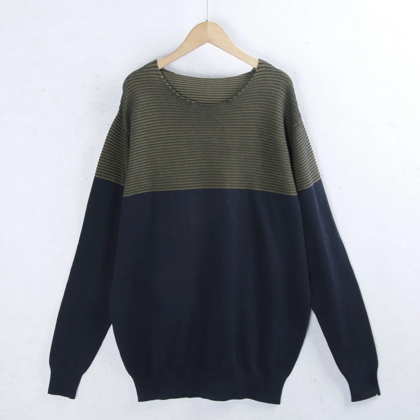 275 Patchwork Knitted Sweater round Ne Large Size Elastic Base Layer Winter Casual Loose Fit Long Sve for Men And Women
275 Patchwork Knitted Sweater round Ne Large Size Elastic Base Layer Winter Casual Loose Fit Long Sve for Men And Women