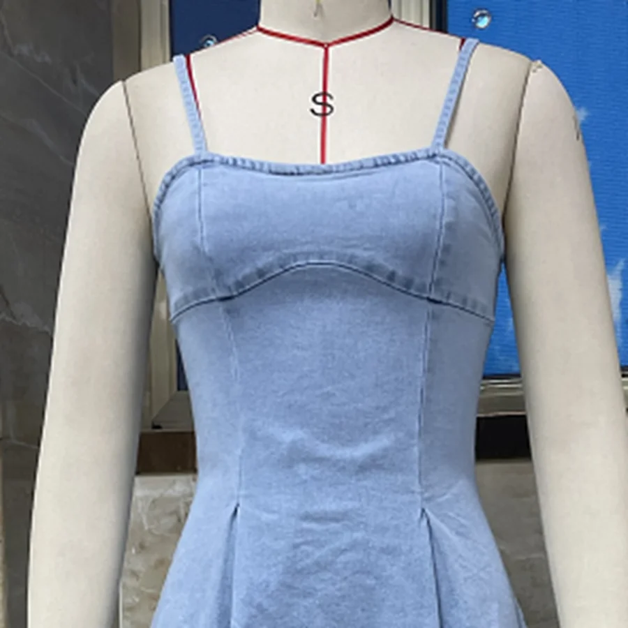 Premium Denim Long Dress for Women Summer Solid Color Backless Vestidos Spaghetti Strap Sleeveless A Line Dress
Premium Denim Long Dress for Women Summer Solid Color Backless Vestidos Spaghetti Strap Sleeveless A Line Dress