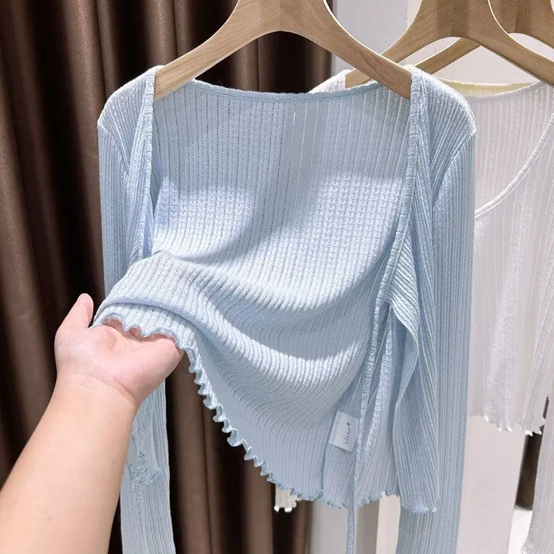 Thin Short Women Cardigans Sunscreen Solid Versatile Spring Summer Chaquetas Korean Fashion Casual Ruffles Ropa De Mujer
Thin Short Women Cardigans Sunscreen Solid Versatile Spring Summer Chaquetas Korean Fashion Casual Ruffles Ropa De Mujer