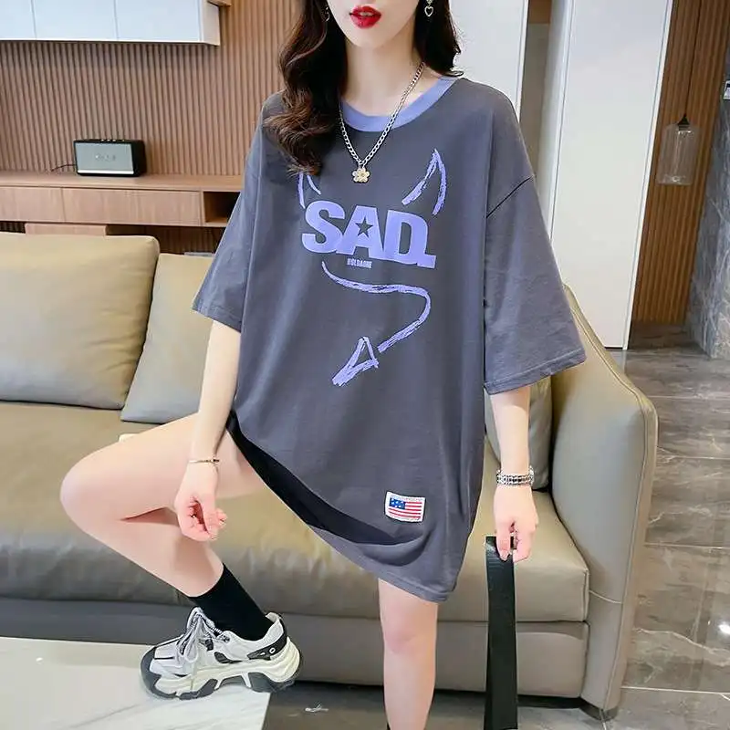 Summer Women's Loose Sle T-irt ort Sve round Ne Cotton 00% Text Pattern Lazy Faion New Sle Mid-Length Top
Summer Women's Loose Sle T-irt ort Sve round Ne Cotton 00% Text Pattern Lazy Faion New Sle Mid-Length Top