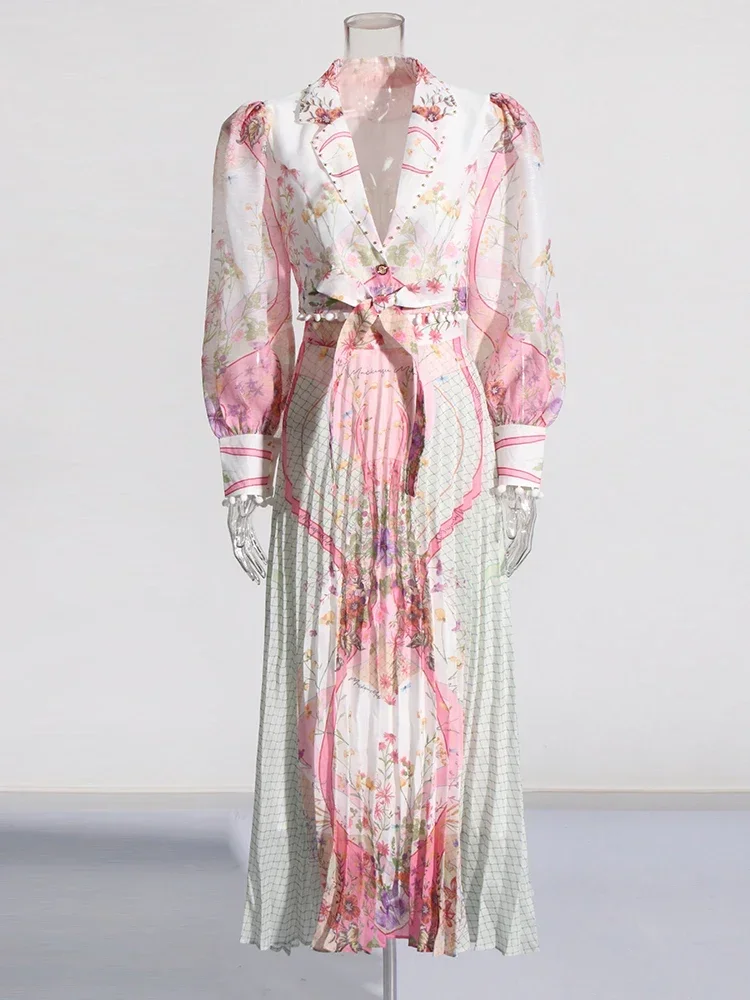2024 New Colorful Lock Printing Two Piece Set For Women V-neck Light Top Waist A-line Skirt Casual Set Female Spring
2024 New Colorful Lock Printing Two Piece Set For Women V-neck Light Top Waist A-line Skirt Casual Set Female Spring