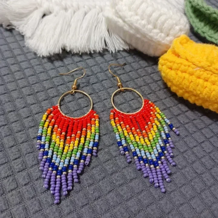 Beaded earrings Circle Rainbow Tassels Fashion Simplicity Hand woven Bohemia Gradient color Design Female Rice bead earrings
Beaded earrings Circle Rainbow Tassels Fashion Simplicity Hand woven Bohemia Gradient color Design Female Rice bead earrings