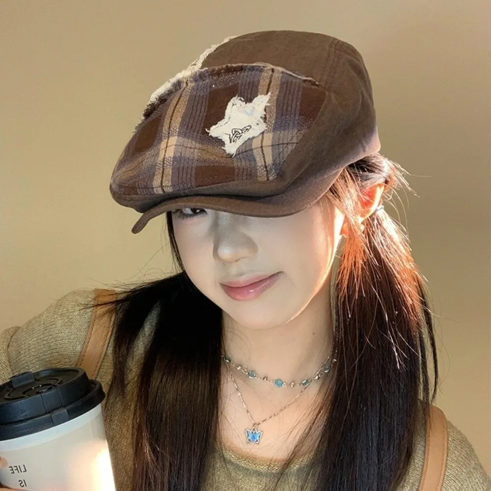 Casual Vintage Star Plaid Beret Y2k American Newsboy Cap Versatile Brown Painter Cap Outdoor
Casual Vintage Star Plaid Beret Y2k American Newsboy Cap Versatile Brown Painter Cap Outdoor