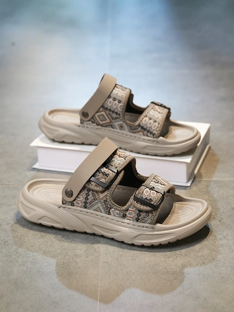 Men's Summer Outdoor Casual Sports Sandals Anti-Slip Soft Bottom Flip Flops Beach Driving Comfortable Synthetic Leather Water...
Men's Summer Outdoor Casual Sports Sandals Anti-Slip Soft Bottom Flip Flops Beach Driving Comfortable Synthetic Leather Water...