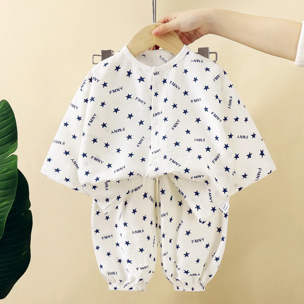 Children's Summer Thin Pajamas Boys Girls Cartoon Letter Print Long Sleeve T-shirt + Pants Sleepwear Baby Casual Clothing Sets
Children's Summer Thin Pajamas Boys Girls Cartoon Letter Print Long Sleeve T-shirt + Pants Sleepwear Baby Casual Clothing Sets