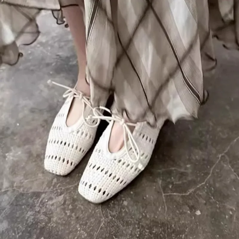 2025 Fashion Ladies Shoes Buckle Strap Women's High Heels New Daily Light Comfortable Non-Slip Best Seller Closed Toe Sandals
2025 Fashion Ladies Shoes Buckle Strap Women's High Heels New Daily Light Comfortable Non-Slip Best Seller Closed Toe Sandals