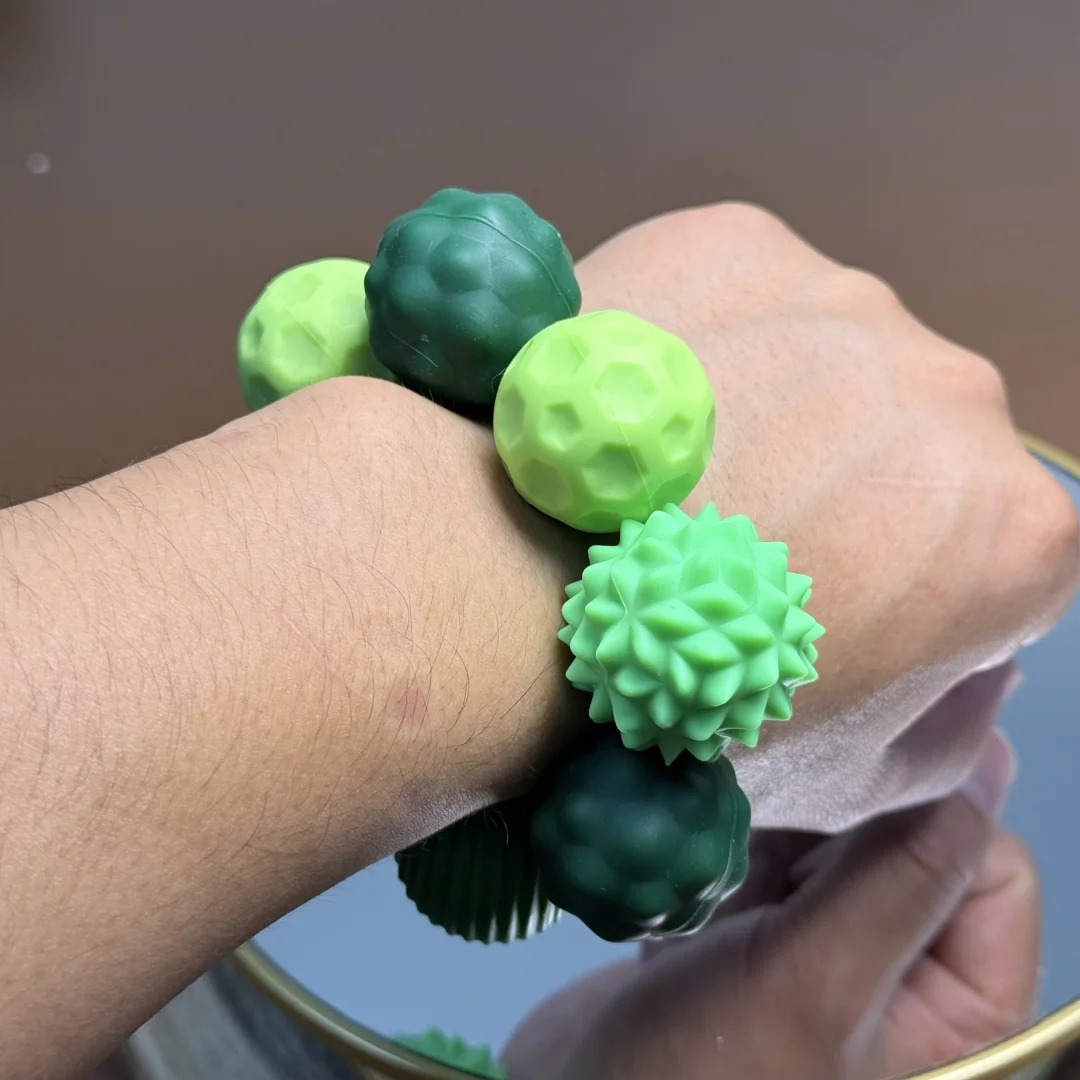 Silicone Magnetic Sensory Balls Fidget Toy Worry Balls Autism Calming Fidgeting Toy Kid Adults Anxiety Relief Stress Sensory Toy
Silicone Magnetic Sensory Balls Fidget Toy Worry Balls Autism Calming Fidgeting Toy Kid Adults Anxiety Relief Stress Sensory Toy