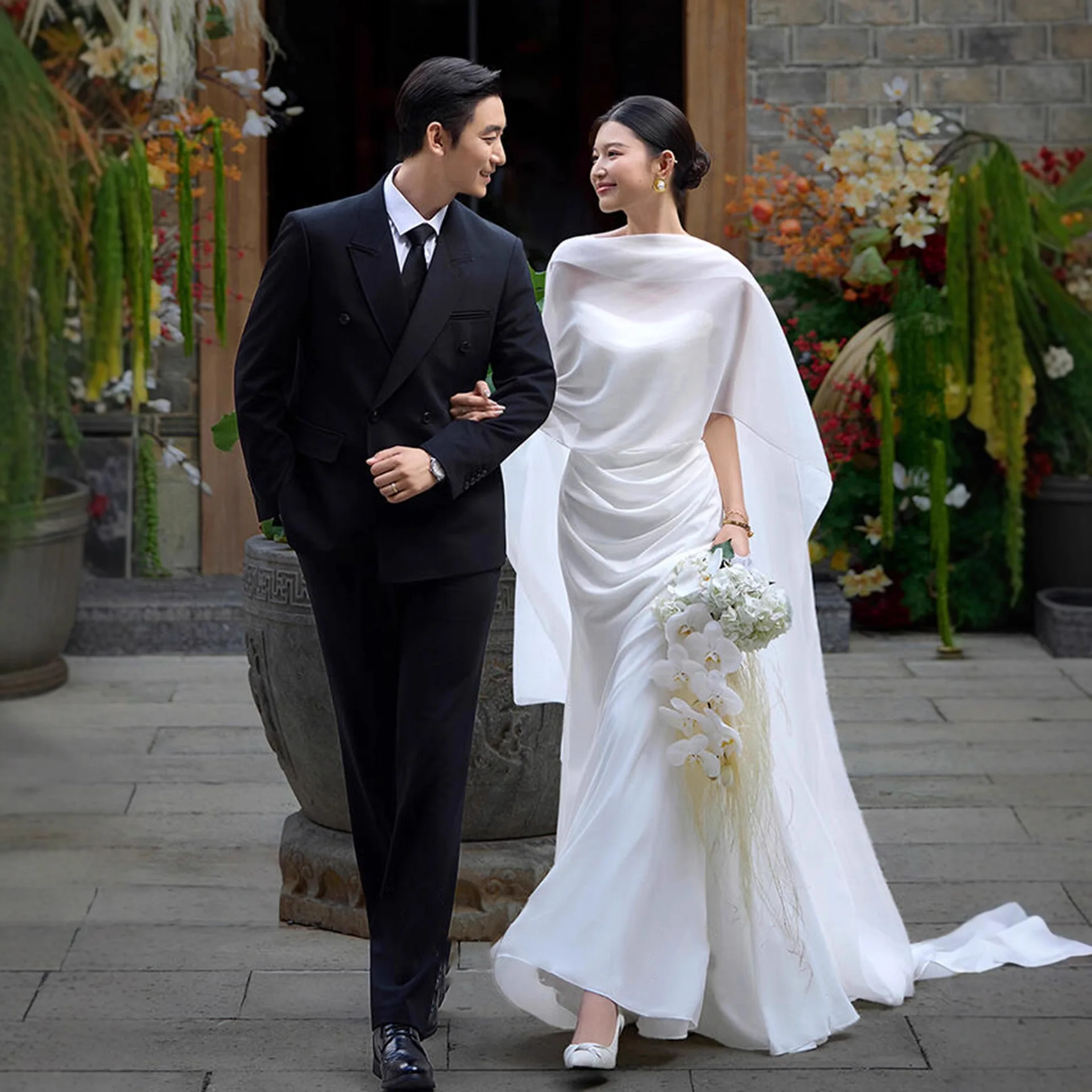 Wedding Dresses 2026 Korean Minimalist Evening Dresses 2-piece Set Summer Chiffon Shawls Accessories 웨딩드레스
Wedding Dresses 2026 Korean Minimalist Evening Dresses 2-piece Set Summer Chiffon Shawls Accessories 웨딩드레스