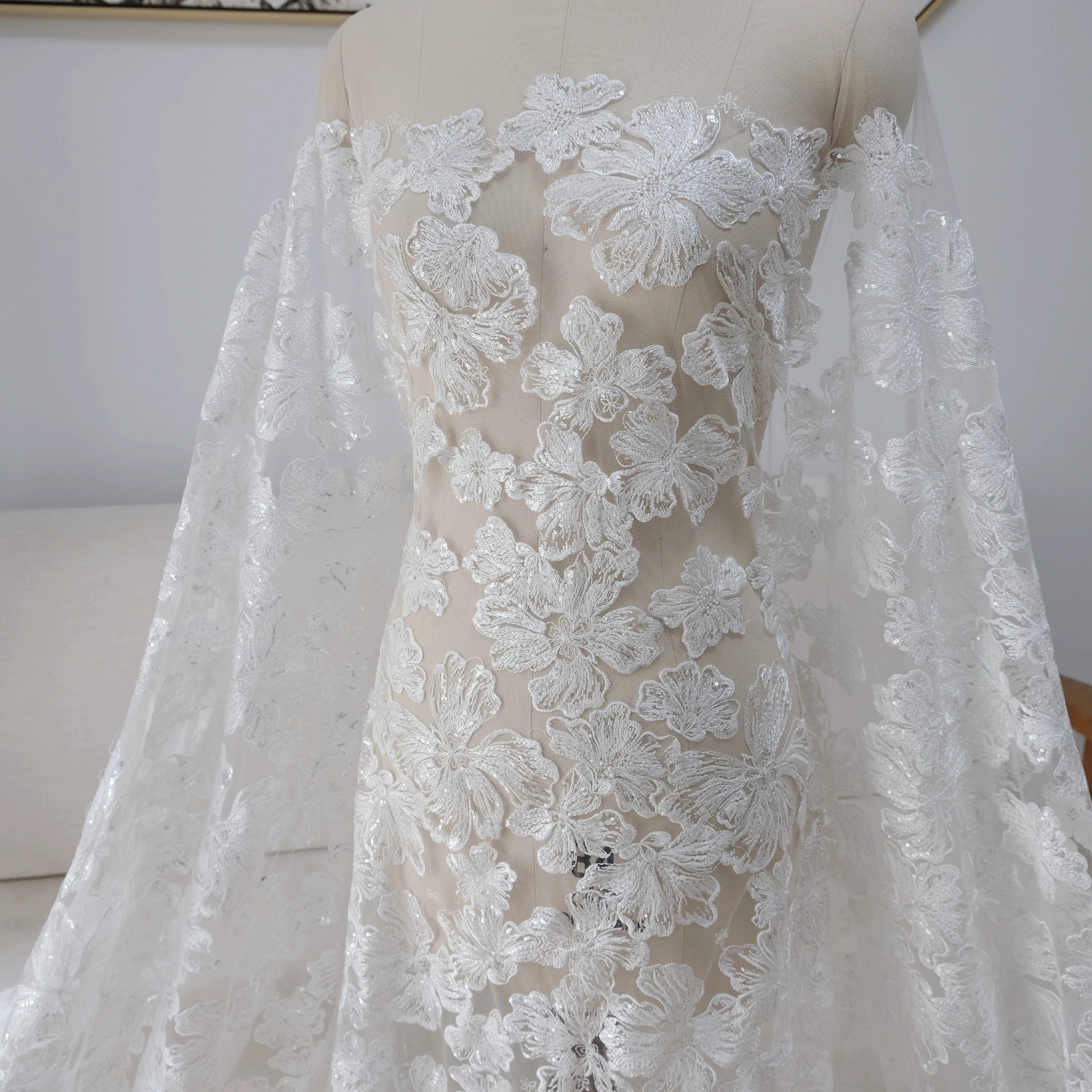130cm Wide 1YARD Embroidery Floral Mesh Fabric Wedding Dress tulle mesh material for sewing
130cm Wide 1YARD Embroidery Floral Mesh Fabric Wedding Dress tulle mesh material for sewing