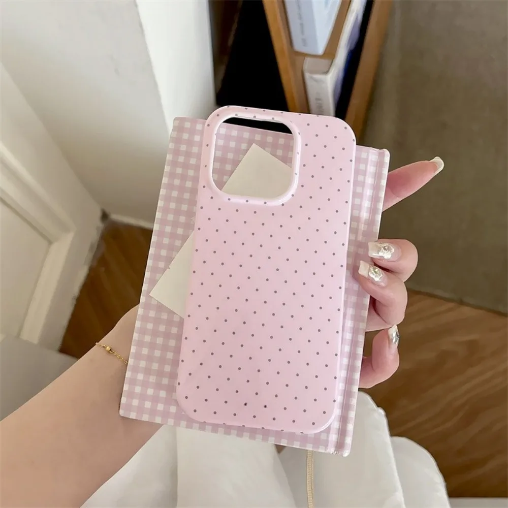 Простой однотонный чехол для телефона с круглым горошком для IPhone 17 Pro Max 16 Pro 15 14, стильный защитный чехол с защитой от падения для девочек 
Простой однотонный чехол для телефона с круглым горошком для IPhone 17 Pro Max 16 Pro 15 14, стильный защитный чехол с защитой от падения для девочек