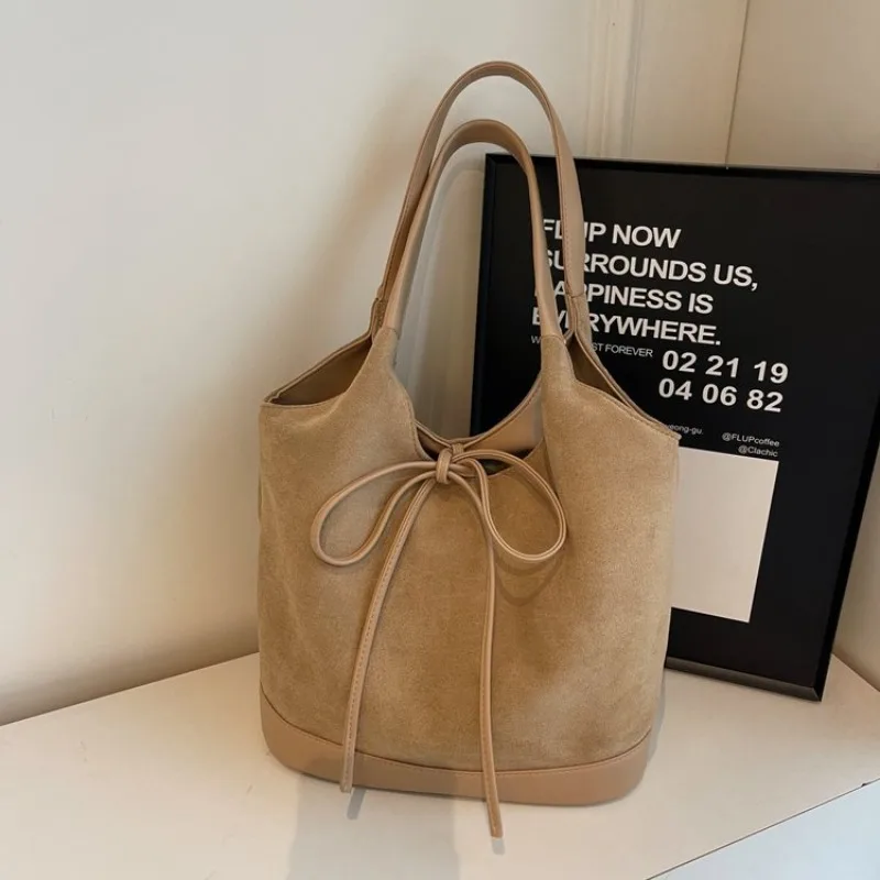 Elegant Party Diaper Bag Women's Leather Tote Luxury Crossbody Bag Vintage Minimalist Designer Large Capacity Stylish
Elegant Party Diaper Bag Women's Leather Tote Luxury Crossbody Bag Vintage Minimalist Designer Large Capacity Stylish