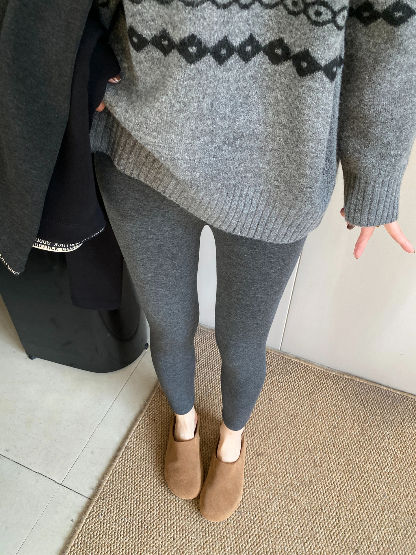 Thiened Fce женские брюки для йоги с высокой талией, осень-зима, новые теплые брюки из овчины, длинные повседневные брюки
Thiened Fce женские брюки для йоги с высокой талией, осень-зима, новые теплые брюки из овчины, длинные повседневные брюки