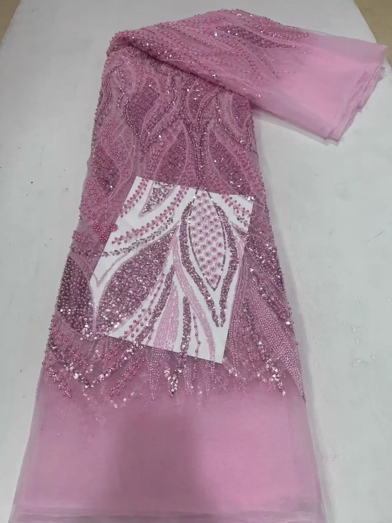 Latest Best Quality Delicate Very Soft Mesh Sequined lace with Nice Stones Fabric For Wedding Dress Sewing Materials
Latest Best Quality Delicate Very Soft Mesh Sequined lace with Nice Stones Fabric For Wedding Dress Sewing Materials