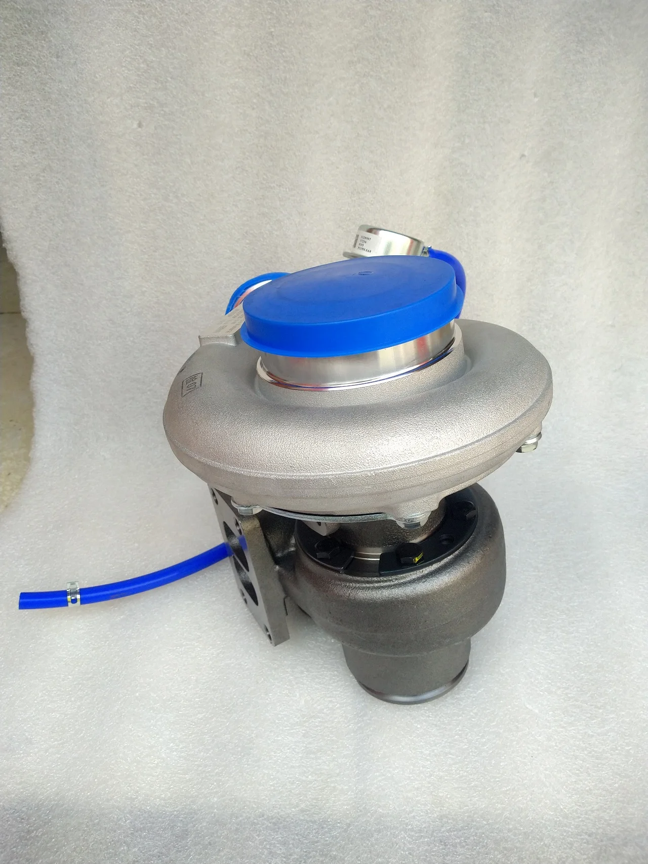 4043982 4033295 Turbocharger 4955906 4BT 6BT Engine Diesel Engine N14 Supercharger 4043980
4043982 4033295 Turbocharger 4955906 4BT 6BT Engine Diesel Engine N14 Supercharger 4043980