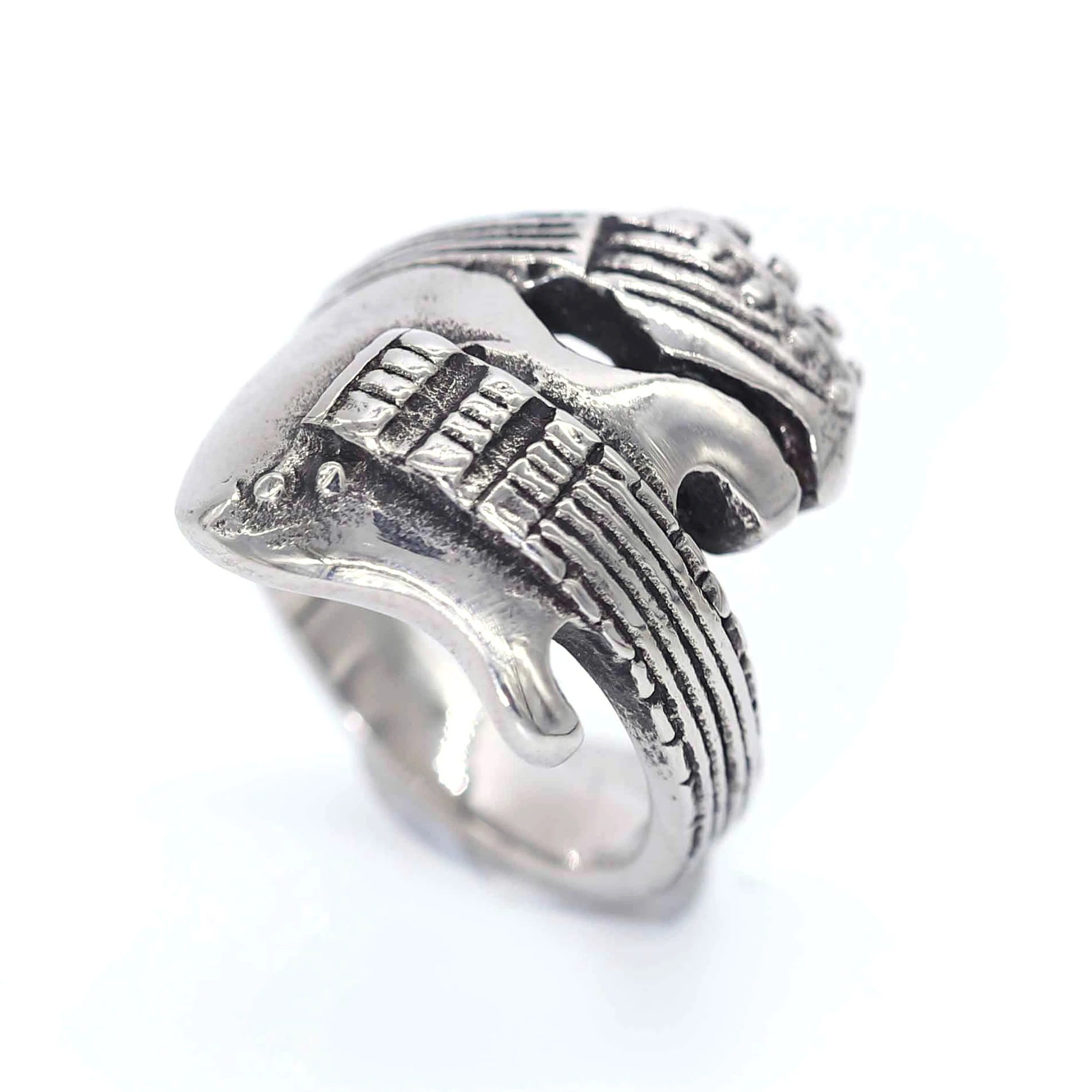 Fashion trend jewelry hot selling supply European and American market rock music stainless steel ring
Fashion trend jewelry hot selling supply European and American market rock music stainless steel ring