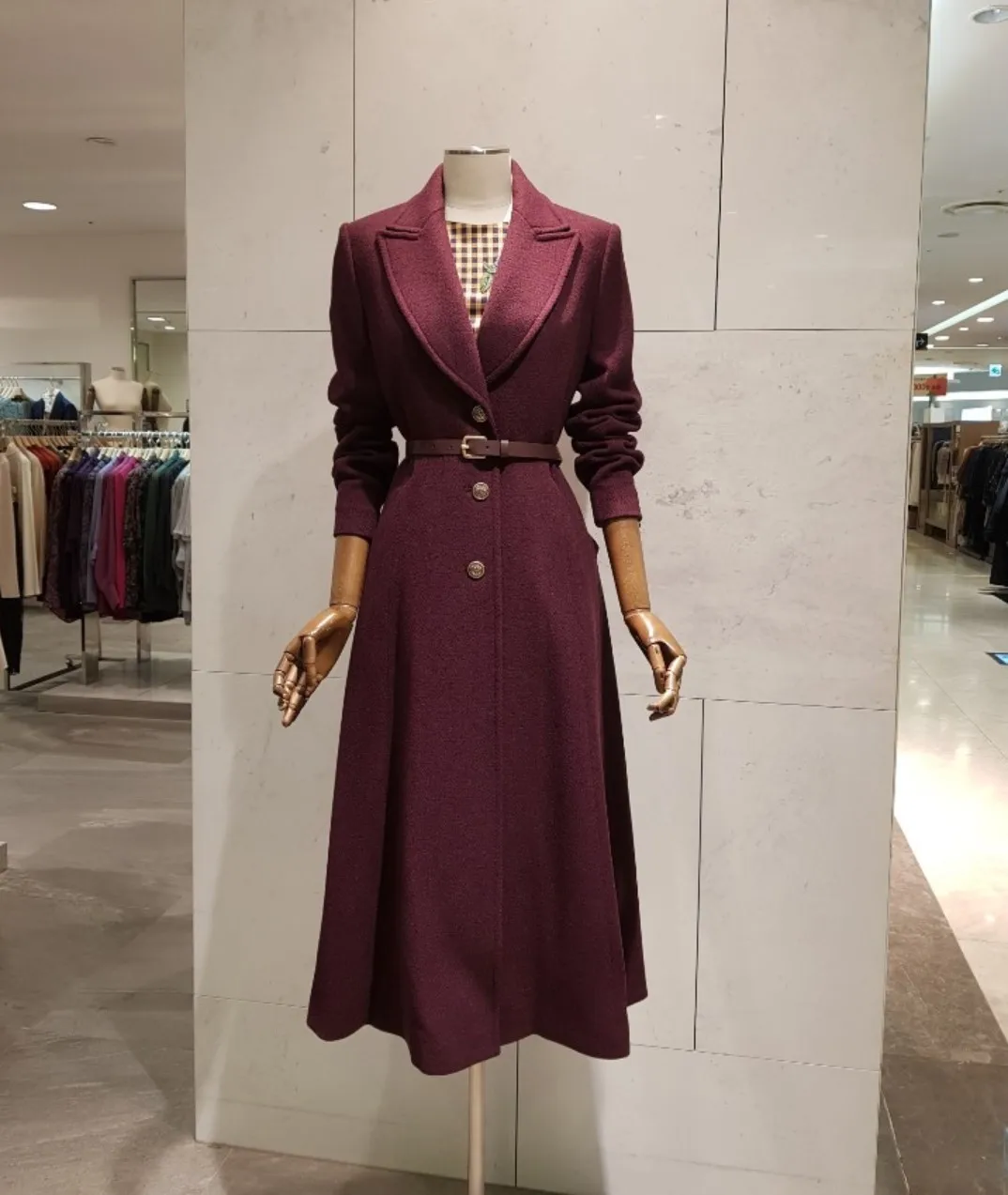 Ele Winter Woolen Coat Women's Slim Fit Midi Length Single Button Waist Cinched Camere Coat Commute Sle Thiened Lon...
Ele Winter Woolen Coat Women's Slim Fit Midi Length Single Button Waist Cinched Camere Coat Commute Sle Thiened Lon...