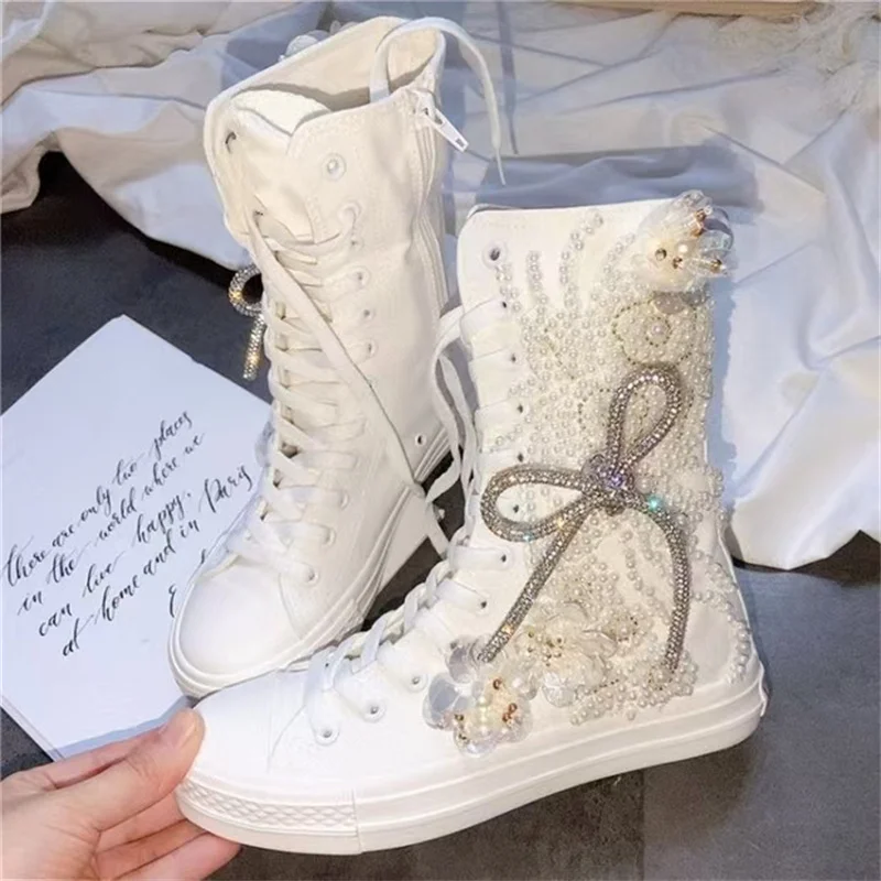 Custom pearl rhinestone three-dimensional flower canvas shoes white tall wedding party casual women's shoes 35-39
Custom pearl rhinestone three-dimensional flower canvas shoes white tall wedding party casual women's shoes 35-39