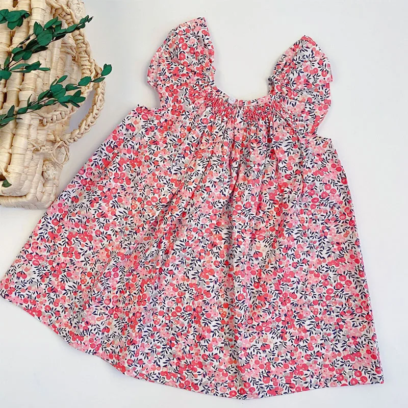 Elegant Girls Floral Cotton Soft Princess Dress Baby Girls Flying Sleeve A-Line Dress Summer Party Wearing Children Outfit
Elegant Girls Floral Cotton Soft Princess Dress Baby Girls Flying Sleeve A-Line Dress Summer Party Wearing Children Outfit
