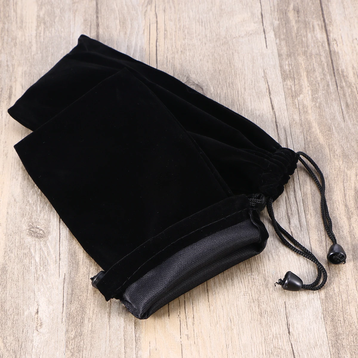 2pcs Watch Storage Bag Cloth Flocked 20X11Cm Travel Jewelry Pouch For Bracelets Chains Stones Drawstring Bags Large Black
2pcs Watch Storage Bag Cloth Flocked 20X11Cm Travel Jewelry Pouch For Bracelets Chains Stones Drawstring Bags Large Black