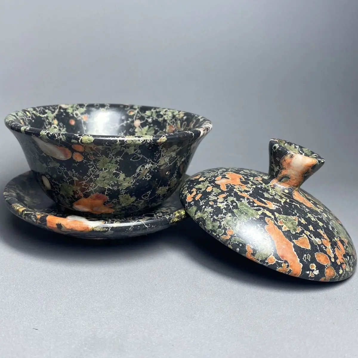 Natural Jade Gaiwan Magnetic Stone Health Gongfu Teaware Genuine Chinese Tea Ceremony Plum Jades Handmade Gaiwan Kungfu Teaset
Natural Jade Gaiwan Magnetic Stone Health Gongfu Teaware Genuine Chinese Tea Ceremony Plum Jades Handmade Gaiwan Kungfu Teaset