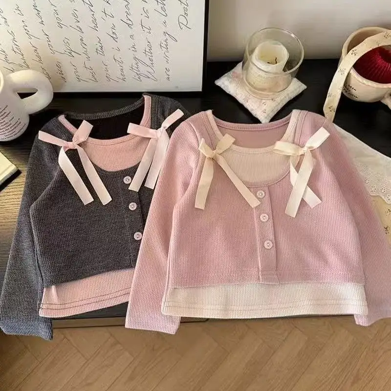 Girls' Spring and Autumn Korean Fashion Base Shirt Children's Sweet and Versatile Fake Two piece T-shirt Baby Girl Top
Girls' Spring and Autumn Korean Fashion Base Shirt Children's Sweet and Versatile Fake Two piece T-shirt Baby Girl Top