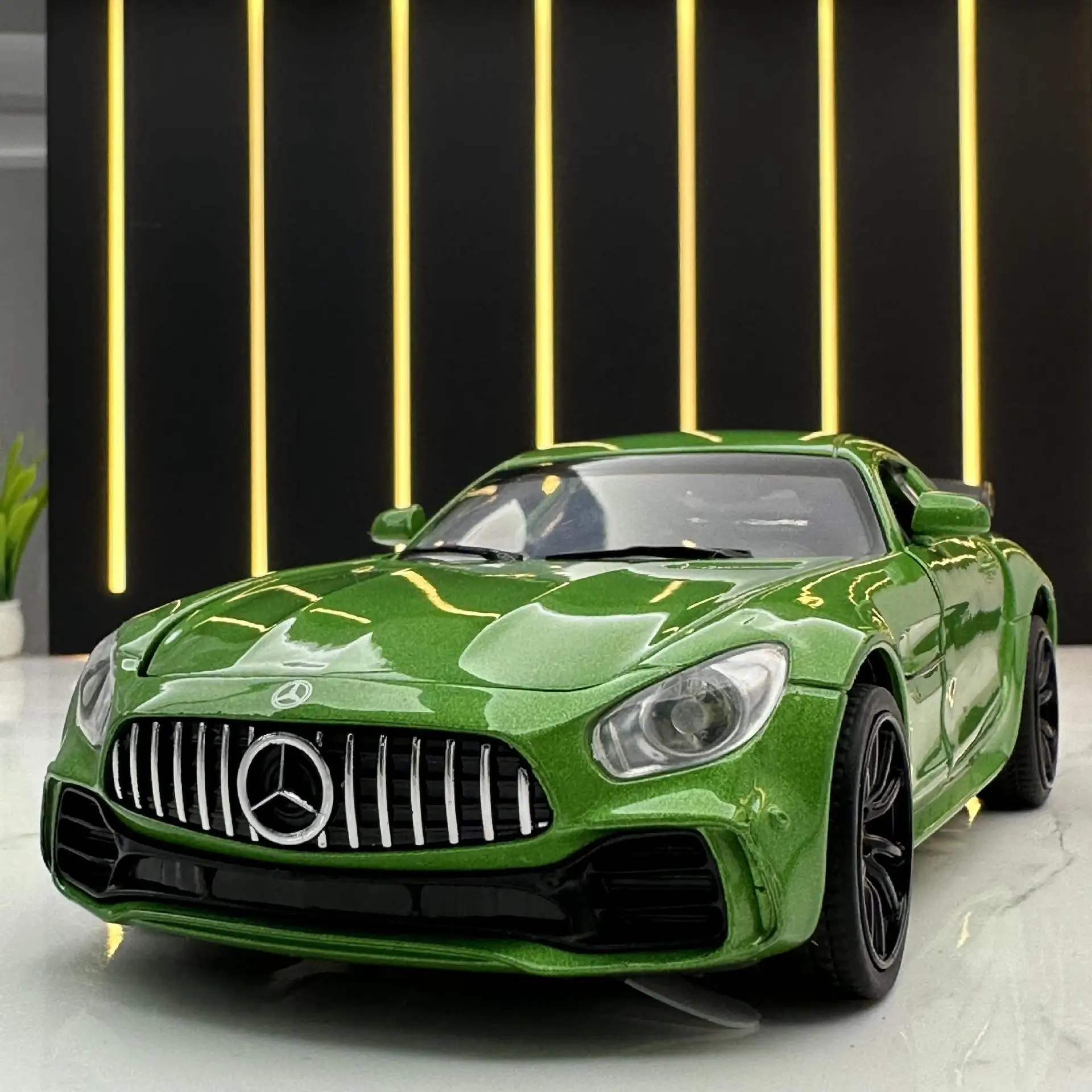 Alloy Car Model 1 :32 Daben GTR Sports Car Sound and Light Pull Back Children's Toy Model Ornament Collection and Delivery
Alloy Car Model 1 :32 Daben GTR Sports Car Sound and Light Pull Back Children's Toy Model Ornament Collection and Delivery