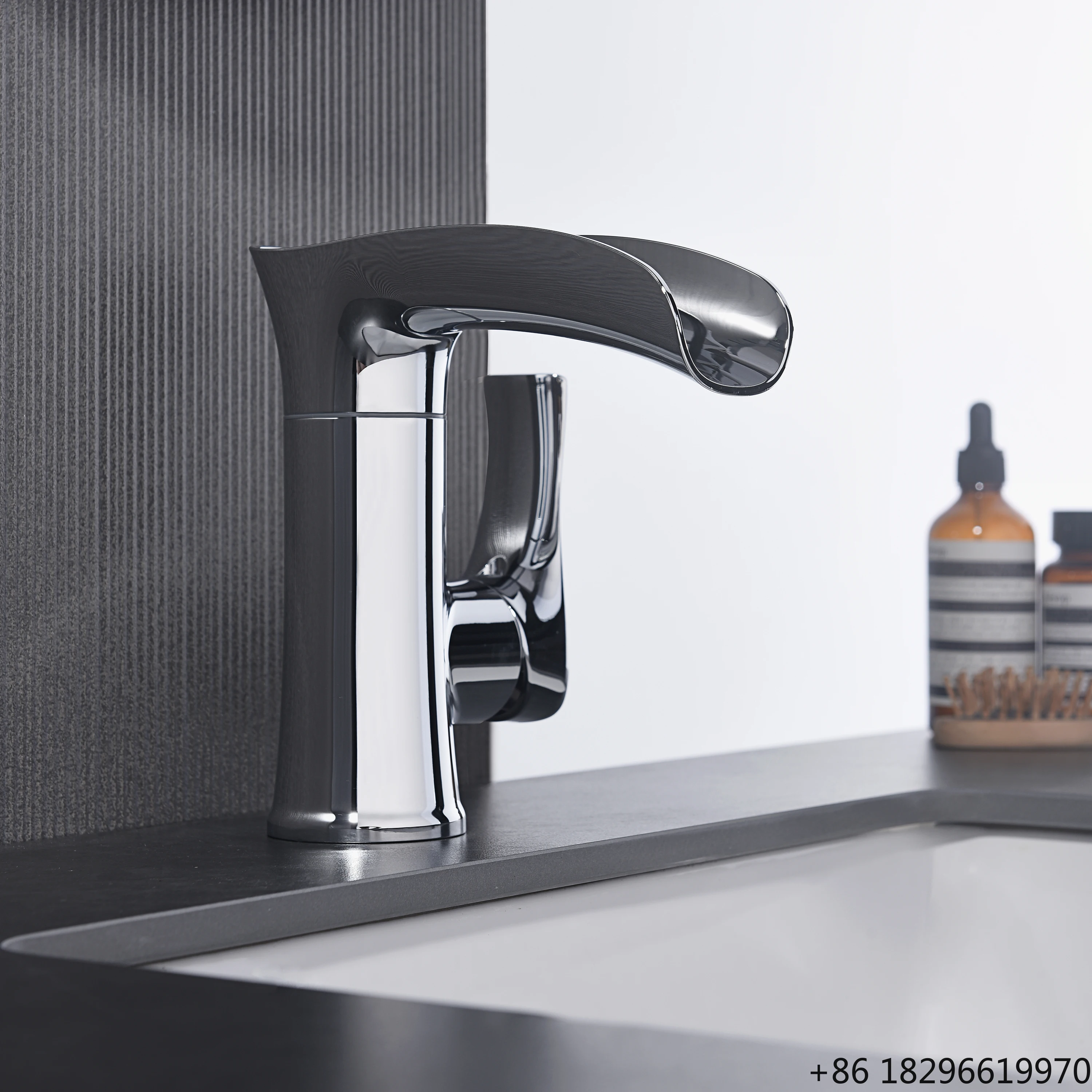 Factory Luxury Smart Digital Brass Kitchen Faucet Single Handle 3 Function Pull Down Sprayer Hot Cold Tap
Factory Luxury Smart Digital Brass Kitchen Faucet Single Handle 3 Function Pull Down Sprayer Hot Cold Tap