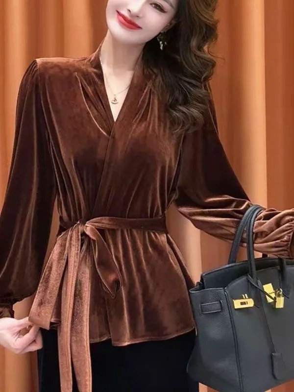 Pure Velvet Long Sleeve Shirt Women's Slim Fit Tie Waist Autumn Winter New Style High End Feelings Fashionable V Neck Top
Pure Velvet Long Sleeve Shirt Women's Slim Fit Tie Waist Autumn Winter New Style High End Feelings Fashionable V Neck Top