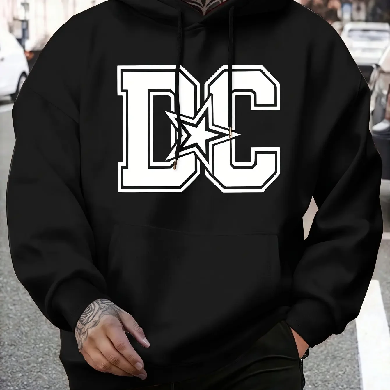 Autumn men's long-sleeved casual DC with English pattern printed hooded sweatshirt, fashionable, street comfort and high quality
Autumn men's long-sleeved casual DC with English pattern printed hooded sweatshirt, fashionable, street comfort and high quality