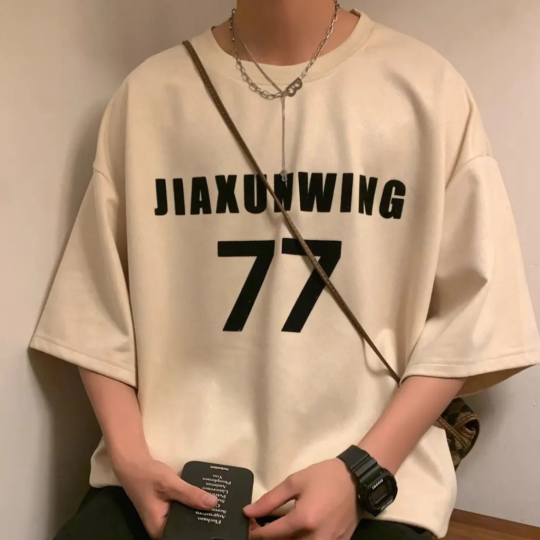 Heavy cotton new summer short-sleeved 2024 trendy suede loose T-shirt American retro half-sleeved clothes men clothing y2k tops
Heavy cotton new summer short-sleeved 2024 trendy suede loose T-shirt American retro half-sleeved clothes men clothing y2k tops