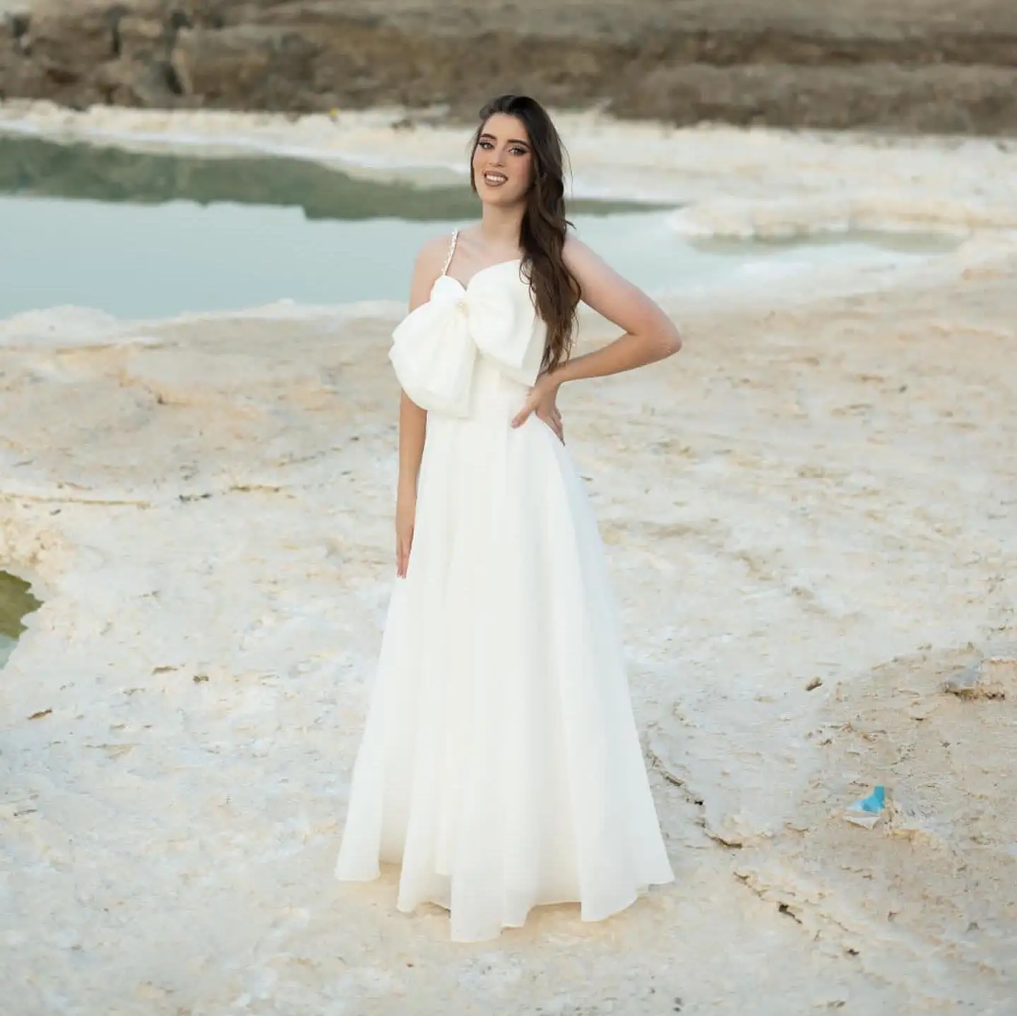 Customized High Quality Strapless Organza Sleeveless Evening Dresses Elegant Floor Length Celebrity Gowns Vestido De Noche
Customized High Quality Strapless Organza Sleeveless Evening Dresses Elegant Floor Length Celebrity Gowns Vestido De Noche