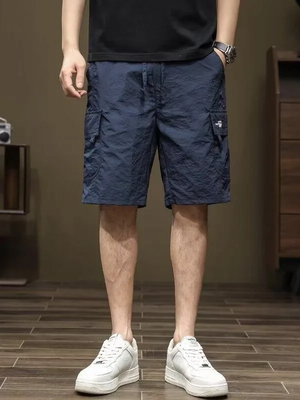 Men's Summer Thin Ice Silk Shorts Casual Loose Beach Pants Low Waist Five-Quarter Length Fashionable Youth Active Wear
Men's Summer Thin Ice Silk Shorts Casual Loose Beach Pants Low Waist Five-Quarter Length Fashionable Youth Active Wear