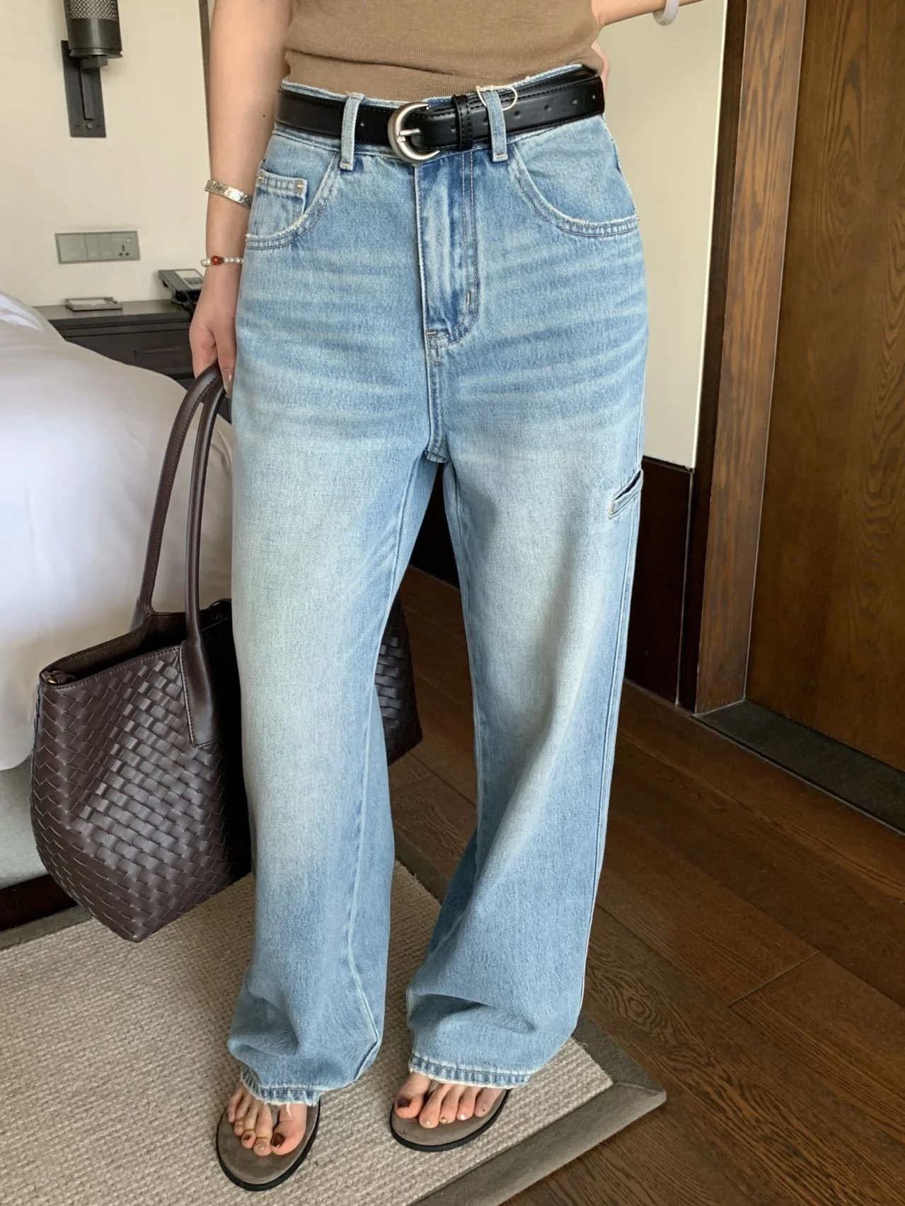 High Waist Straight Leg Versatile Women's Jeans Waed Faionable Belt Ready Lilian GM Korean Sle Spring 2026 Ladies
High Waist Straight Leg Versatile Women's Jeans Waed Faionable Belt Ready Lilian GM Korean Sle Spring 2026 Ladies