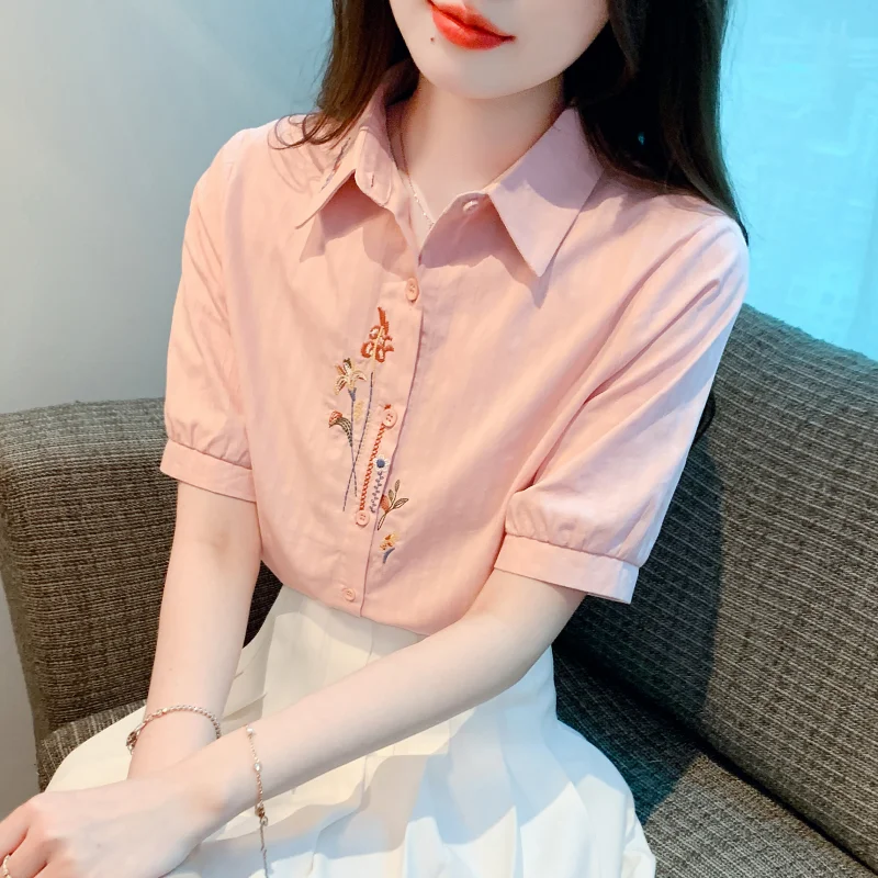 Summer New Fashion Thin Cotton Shirt Women Stylish Embroidered Bubble Sleeve Short Sleeve Top
Summer New Fashion Thin Cotton Shirt Women Stylish Embroidered Bubble Sleeve Short Sleeve Top