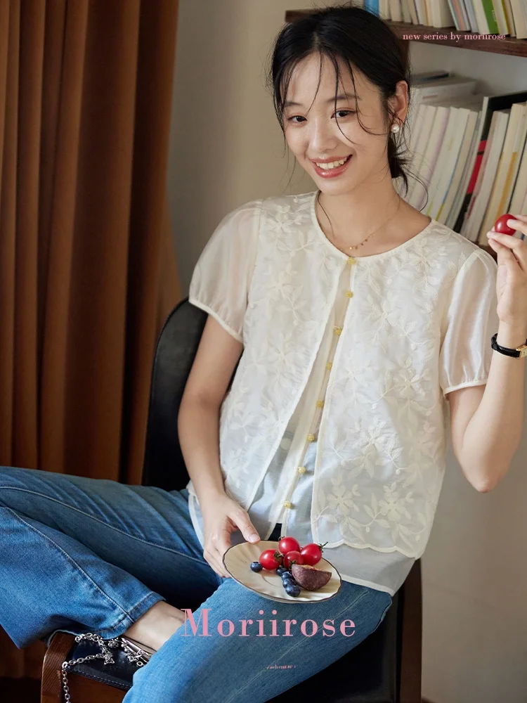 Moriirose Double Layer round Neck Bubble Sleeve Silk Shirt Women's Summer Vintage Embroidery Top Straight Cut Short Sleeve
Moriirose Double Layer round Neck Bubble Sleeve Silk Shirt Women's Summer Vintage Embroidery Top Straight Cut Short Sleeve