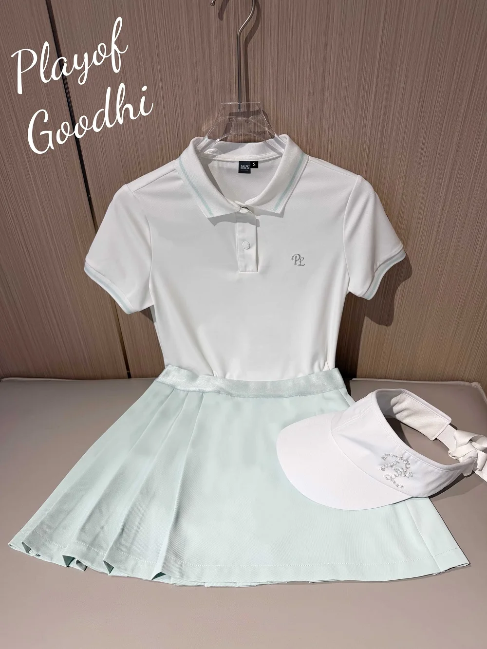 PL Golf Women Polo Shirt Breathable Slim Sports T-shirt Short Sleeve Top High-waist Tennis Pleated Skirt Elastic Waist Skorts
PL Golf Women Polo Shirt Breathable Slim Sports T-shirt Short Sleeve Top High-waist Tennis Pleated Skirt Elastic Waist Skorts