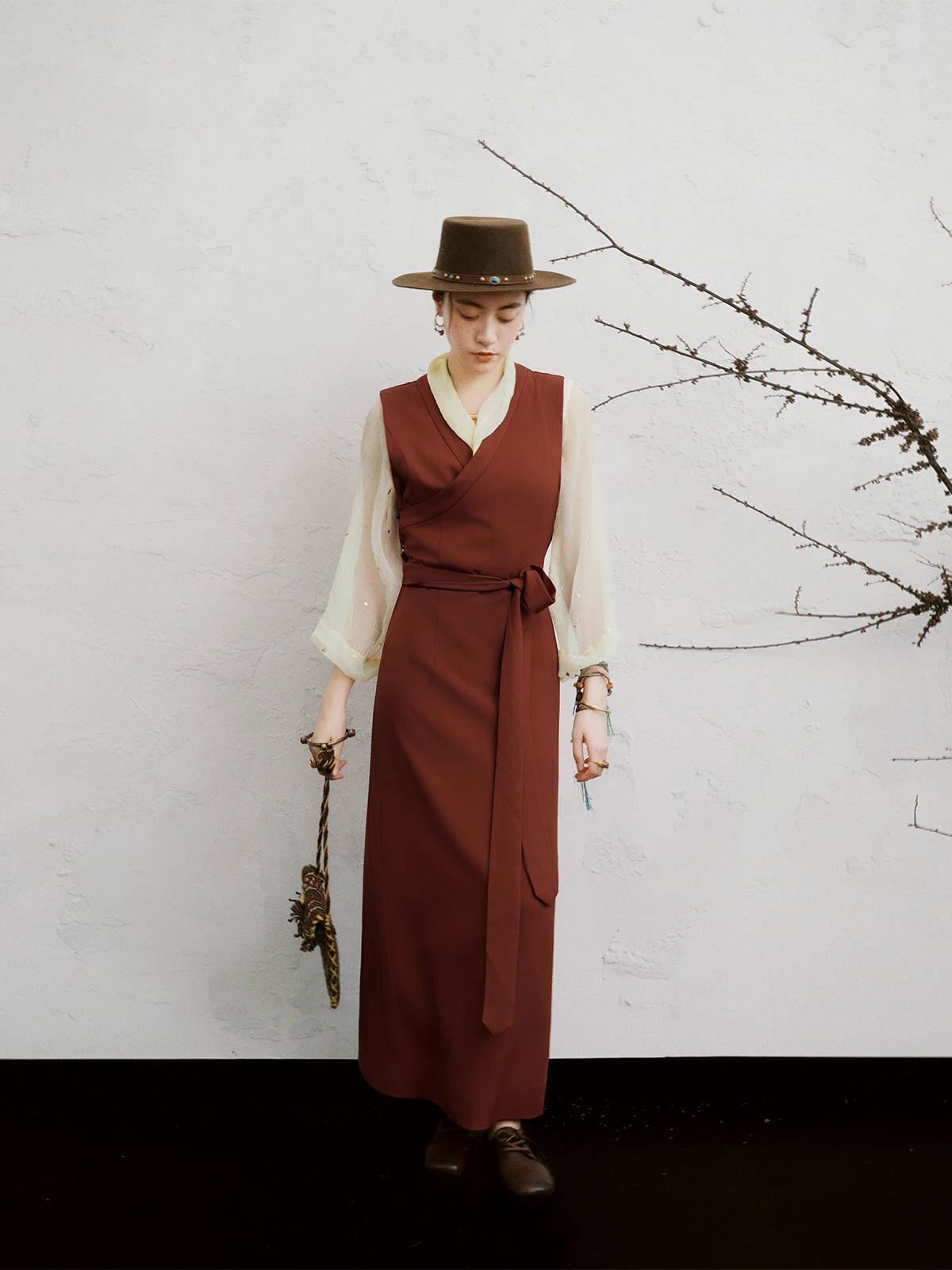 Tibet Clothing Dress Women's Brick Red National Style Han Elements Western Chinese
Tibet Clothing Dress Women's Brick Red National Style Han Elements Western Chinese
