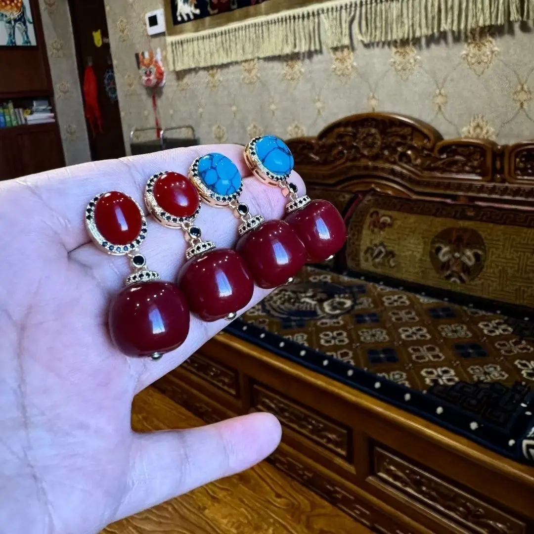New red women's Tibetan style does not fade versatile simple high-end accessories
New red women's Tibetan style does not fade versatile simple high-end accessories