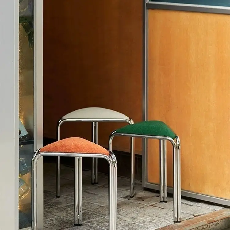 Second-hand Dressing Stool, Stainless Steel Chair, Triangle Stool, Shoe Changing Stool, Creative Dining Chair
Second-hand Dressing Stool, Stainless Steel Chair, Triangle Stool, Shoe Changing Stool, Creative Dining Chair