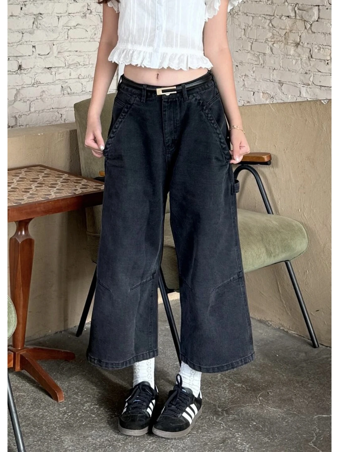 Black Straight Leg Jeans Short Pants Women's Summer Thin Beautiful Seven-Five Pants Small Size Eight-Five Pants Shorts
Black Straight Leg Jeans Short Pants Women's Summer Thin Beautiful Seven-Five Pants Small Size Eight-Five Pants Shorts