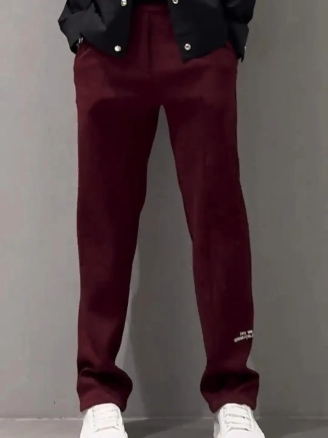 Новые мужские повседневные брюки прямого кроя: модные, легкие, с эффектом роскоши, зауженные, длинные
Новые мужские повседневные брюки прямого кроя: модные, легкие, с эффектом роскоши, зауженные, длинные