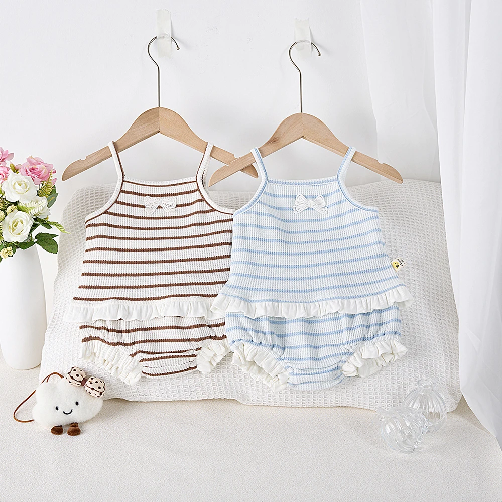 Baby Girl's Summer Camisole and Bloomer Sets 0-3Y Stylish Striped Vest and Shorts Infant 2Pcs Suit Cute Baby Kid's Clothing
Baby Girl's Summer Camisole and Bloomer Sets 0-3Y Stylish Striped Vest and Shorts Infant 2Pcs Suit Cute Baby Kid's Clothing