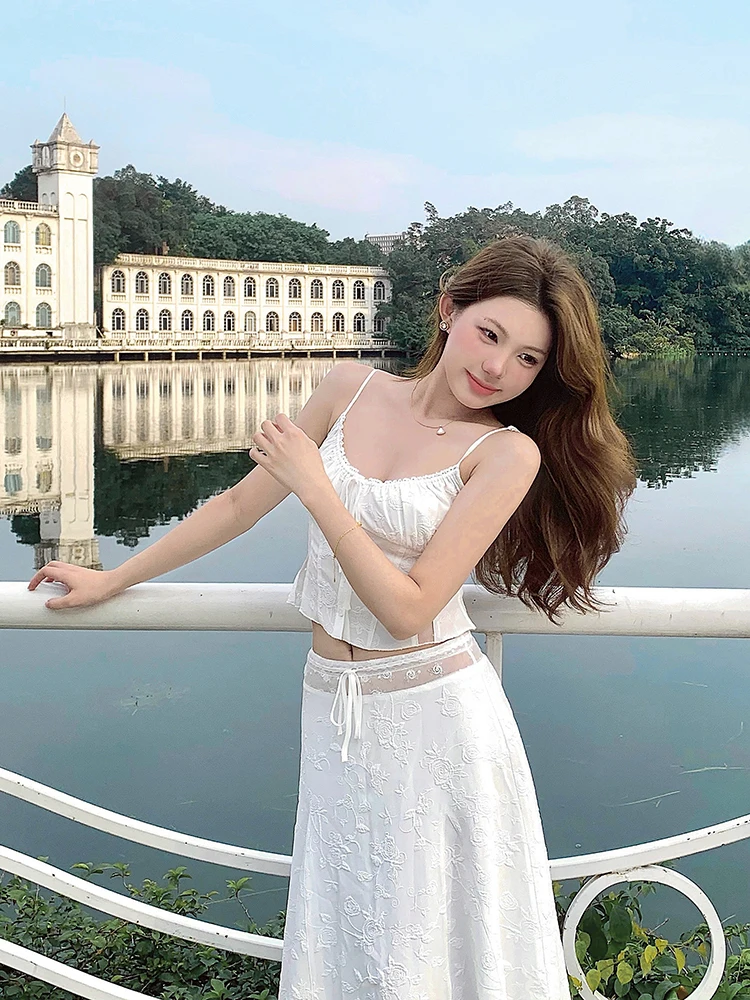 LilyRose, кружевной дизайн с вышивкой розы, жилет с сенсорным ремнем и юбкой, комплект из двух предметов, женский модный летний наряд, французский слэ
LilyRose, кружевной дизайн с вышивкой розы, жилет с сенсорным ремнем и юбкой, комплект из двух предметов, женский модный летний наряд, французский слэ